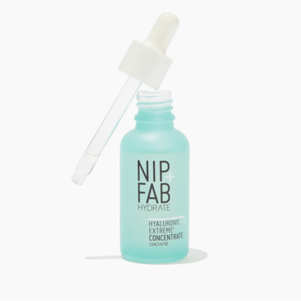 New Hyaluronic Fix Extreme
Concentrate by NIP + FAB